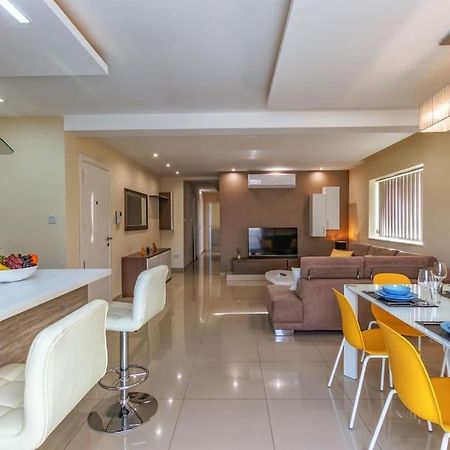 Modern 3 Bedroom Apartment Close To Paceville And Beach Is-Swieqi Bagian luar foto