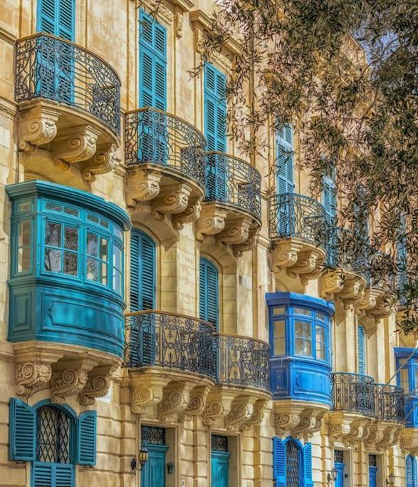Modern 3 Bedroom Apartment Close To Paceville And Beach Is-Swieqi Bagian luar foto