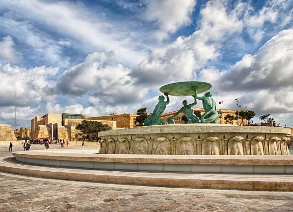 Modern 3 Bedroom Apartment Close To Paceville And Beach Is-Swieqi Bagian luar foto